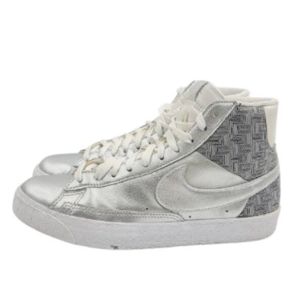 Nike Men's Silver White SP Metallic Mid-Top Leather Athletic Sneaker Size 5 - Picture 1 of 7